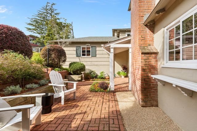 1123 Park Hills Rd, Berkeley, CA 94708