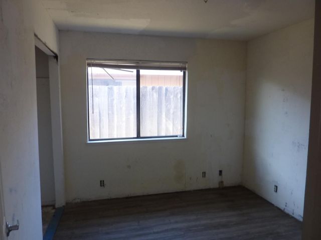 1927 Montauban Ct, Stockton, CA 95210