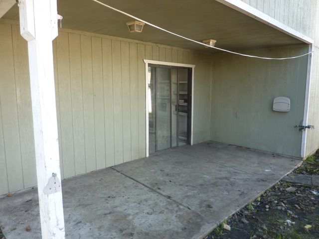 1927 Montauban Ct, Stockton, CA 95210