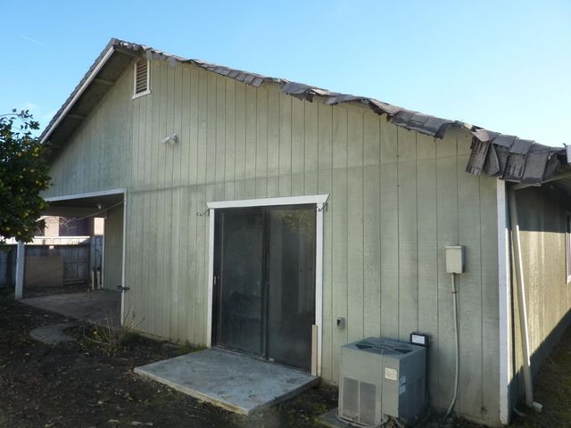 1927 Montauban Ct, Stockton, CA 95210