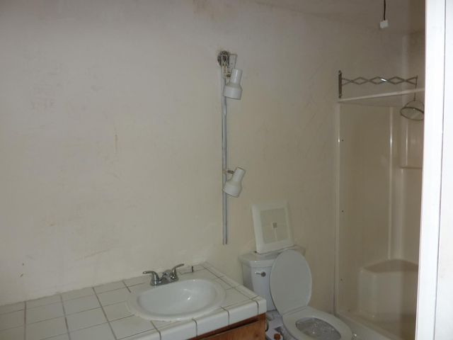 1927 Montauban Ct, Stockton, CA 95210