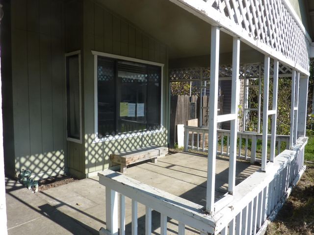 1927 Montauban Ct, Stockton, CA 95210