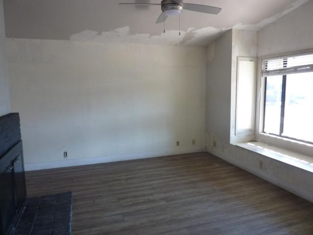 1927 Montauban Ct, Stockton, CA 95210