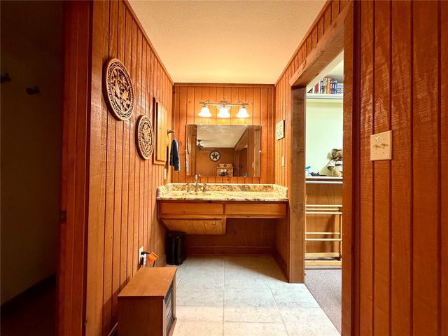 22557 Waterview Circle, Flint, TX 75762