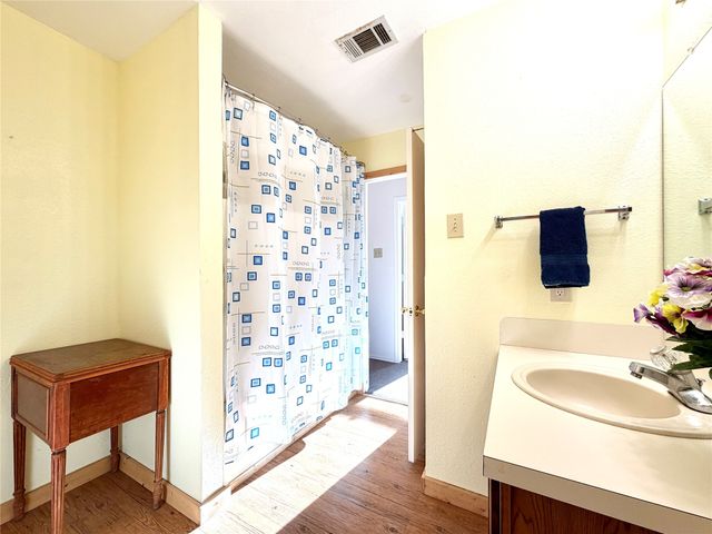 22557 Waterview Circle, Flint, TX 75762