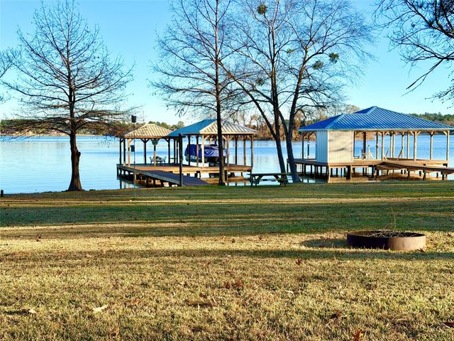 22557 Waterview Circle, Flint, TX 75762