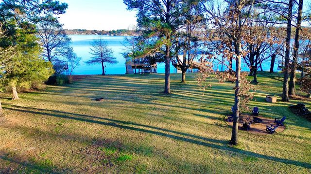 22557 Waterview Circle, Flint, TX 75762