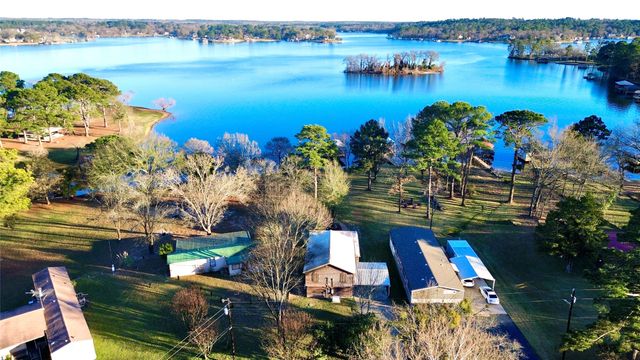 22557 Waterview Circle, Flint, TX 75762