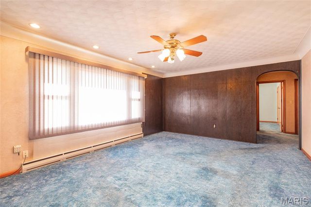 107 Park, Brighton, IL 62012