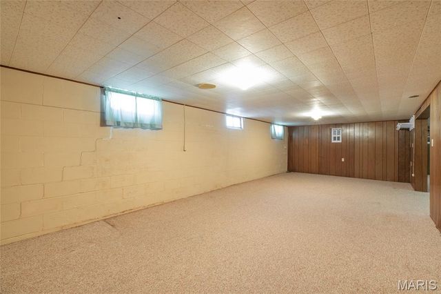 107 Park, Brighton, IL 62012