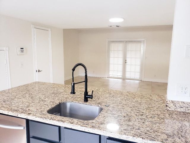 89 SW 3rd Street, Pompano Beach, FL 33060