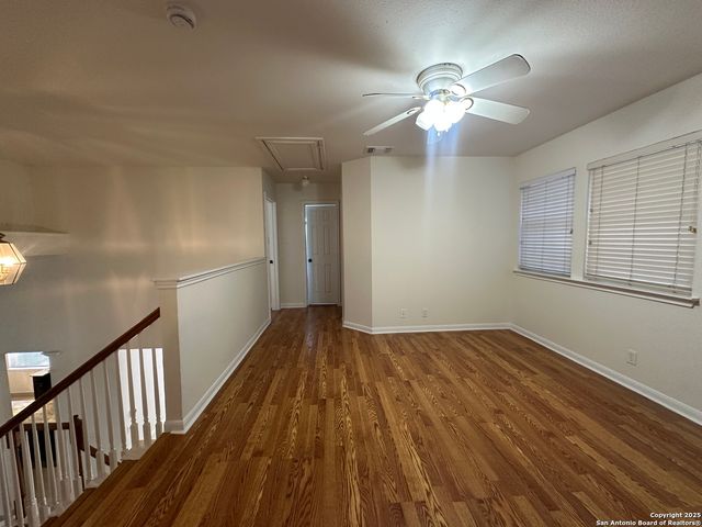 12360 Hart Crest, San Antonio, TX 78249