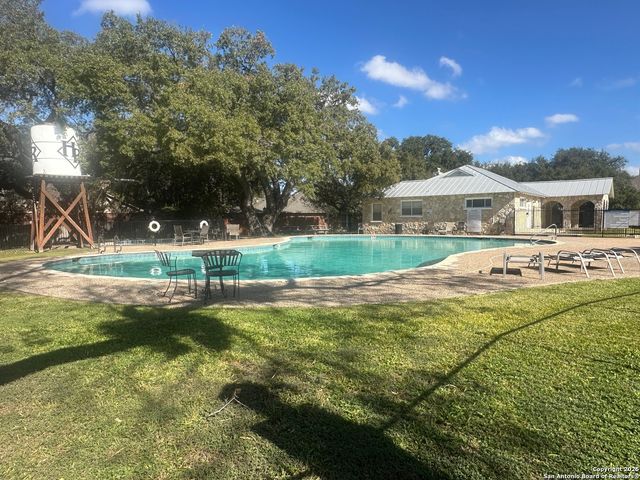 12360 Hart Crest, San Antonio, TX 78249