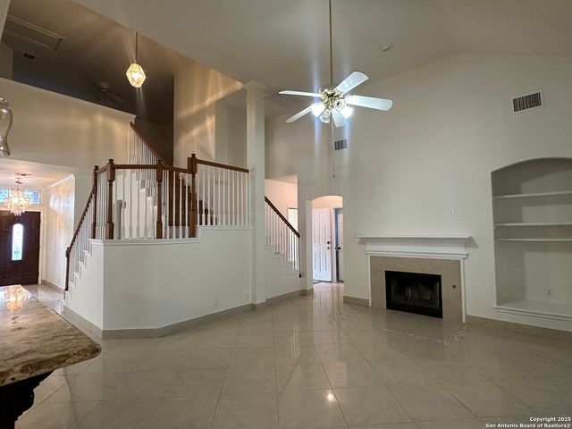 12360 Hart Crest, San Antonio, TX 78249