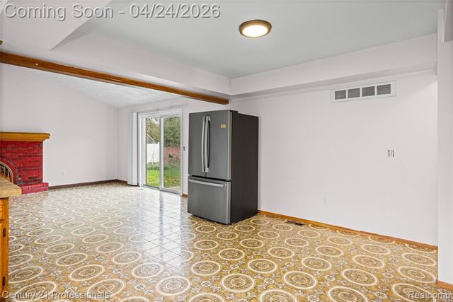 16129 Cambell Drive, Macomb, MI 48044