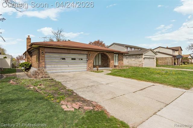 16129 Cambell Drive, Macomb, MI 48044