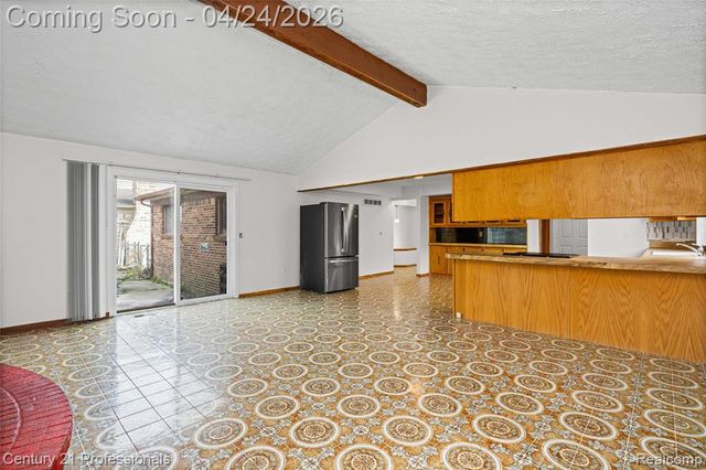 16129 Cambell Drive, Macomb, MI 48044