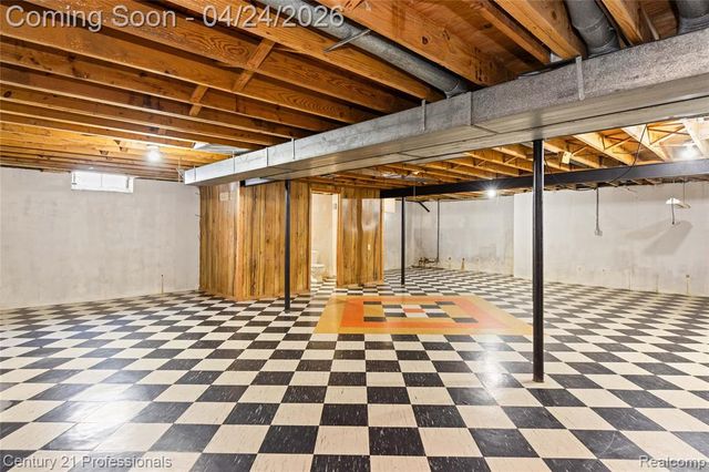 16129 Cambell Drive, Macomb, MI 48044