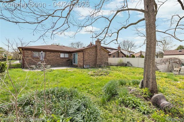 16129 Cambell Drive, Macomb, MI 48044