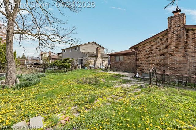 16129 Cambell Drive, Macomb, MI 48044