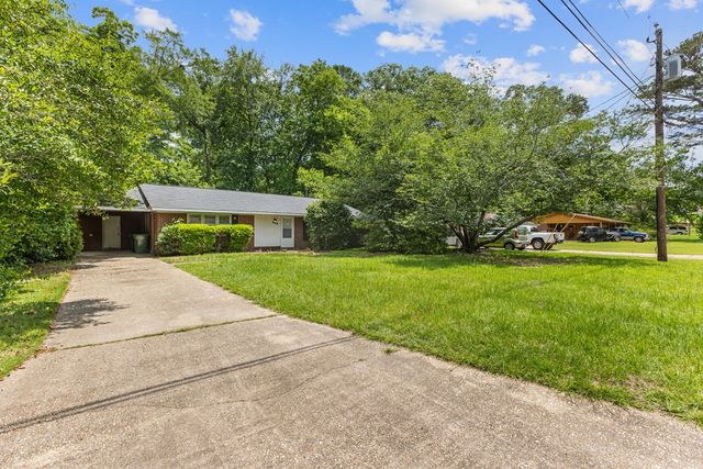 946 Woodburn Drive, Columbus, GA 31907