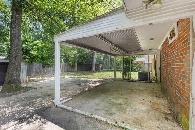946 Woodburn Drive, Columbus, GA 31907