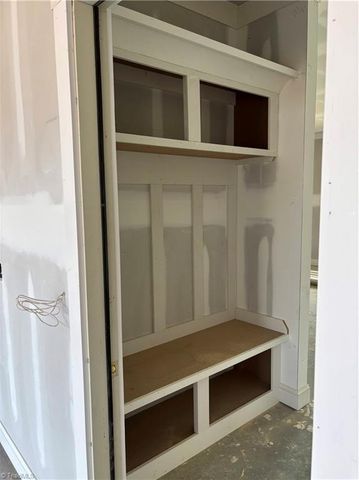 102 Sandpiper Drive, Lexington, NC 27295