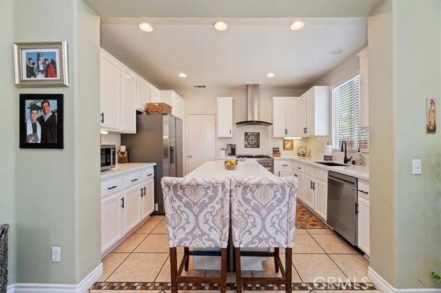 533 Divine Way, San Jacinto, CA 92583