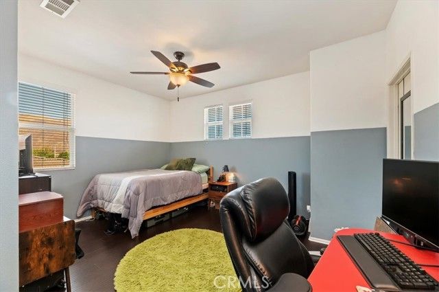 533 Divine Way, San Jacinto, CA 92583