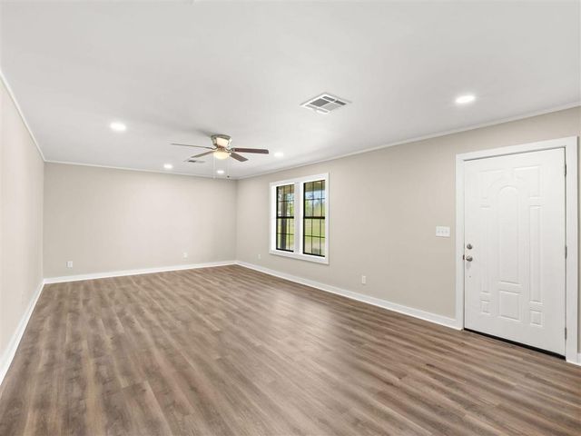 2715 Jerrie Street, Sulphur, LA 70633