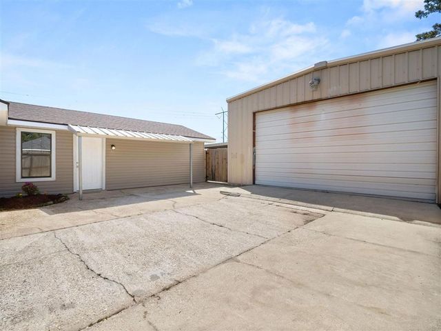 2715 Jerrie Street, Sulphur, LA 70633