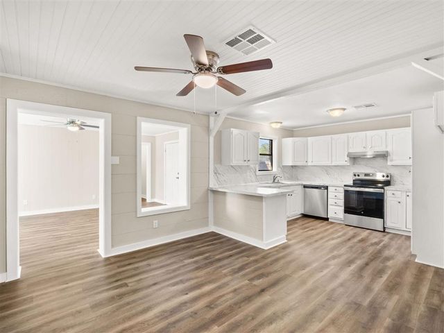 2715 Jerrie Street, Sulphur, LA 70633