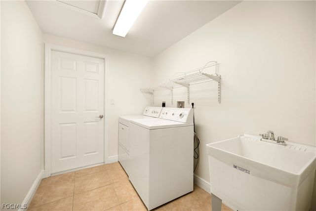 1132 SE 19th ST, Cape Coral, FL 33990