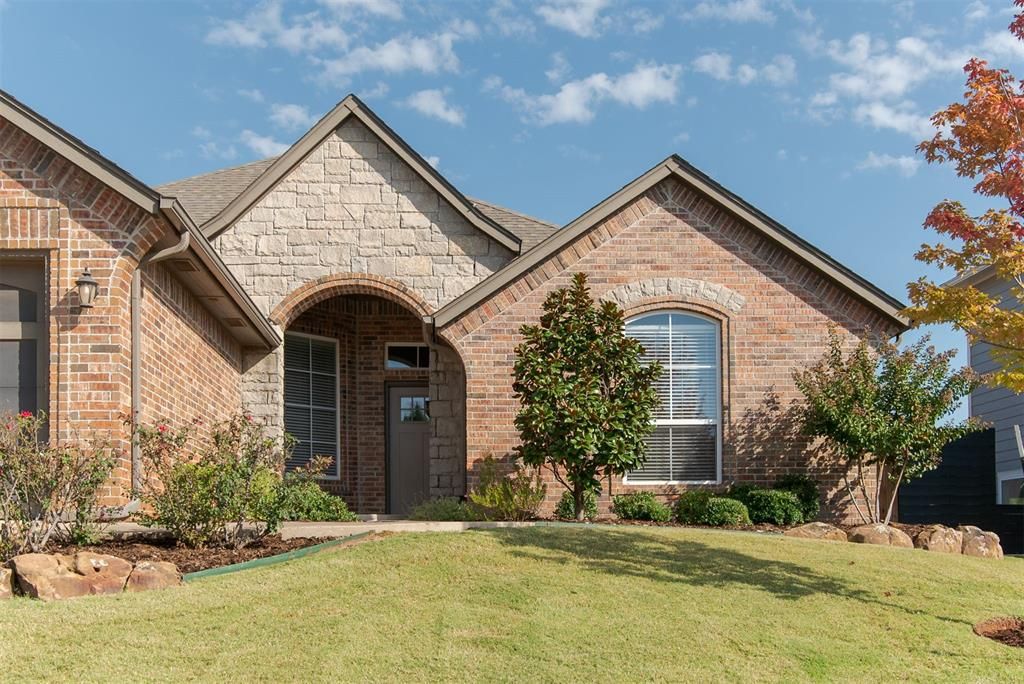 6301 Oxnard Street, Edmond, OK 73034