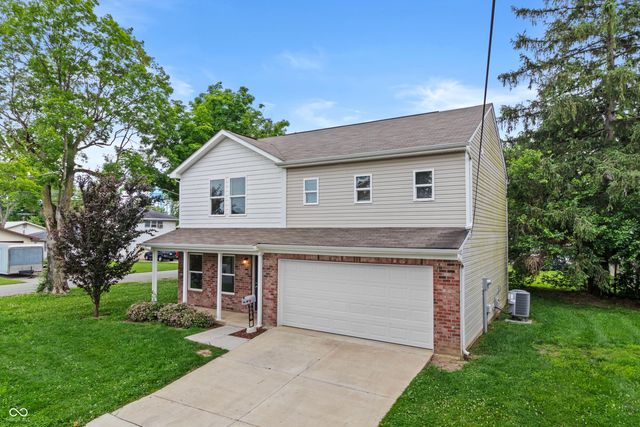 800 N 16th Street, Elwood, IN 46036