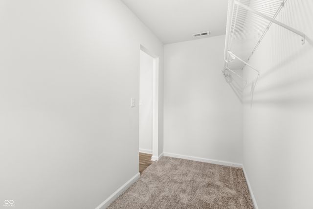 800 N 16th Street, Elwood, IN 46036
