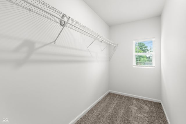 800 N 16th Street, Elwood, IN 46036