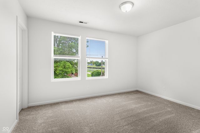 800 N 16th Street, Elwood, IN 46036