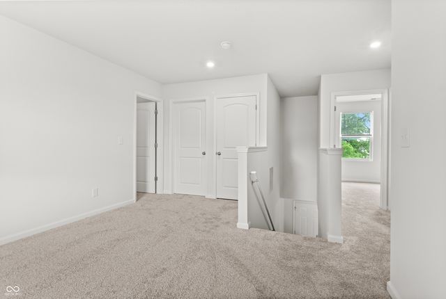 800 N 16th Street, Elwood, IN 46036