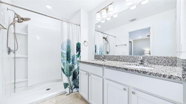 3802 E CURTIS STREET, Tampa, FL 33610