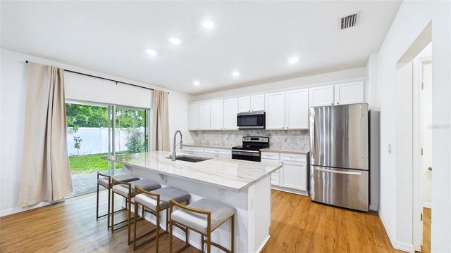 3802 E CURTIS STREET, Tampa, FL 33610