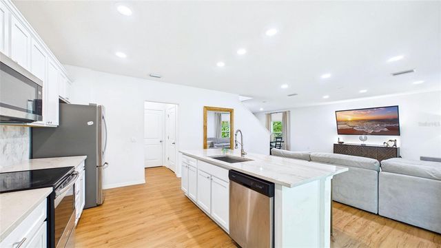 3802 E CURTIS STREET, Tampa, FL 33610