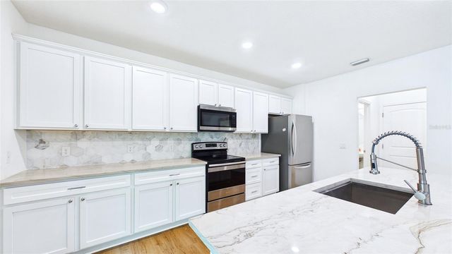 3802 E CURTIS STREET, Tampa, FL 33610