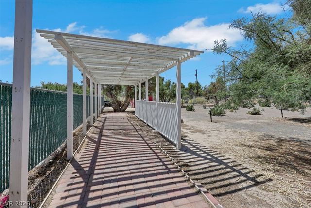 71 Cavalry Street, Pahrump, NV 89048