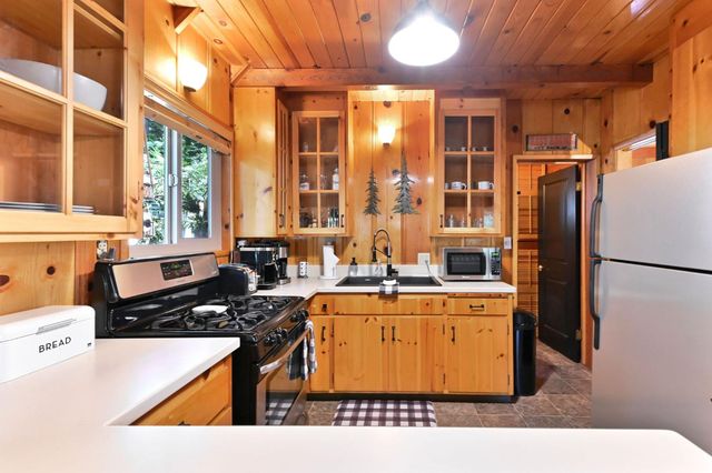 3629 Muriettas Roost, Dorrington, CA 95223