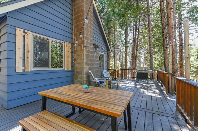 3629 Muriettas Roost, Dorrington, CA 95223