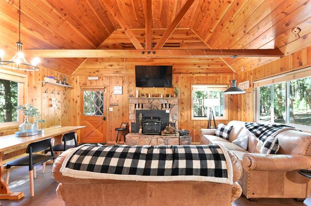 3629 Muriettas Roost, Dorrington, CA 95223