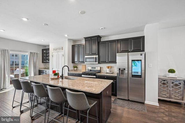 28 ELLA LN, Mount Holly, NJ 08060