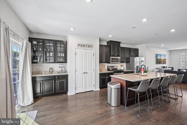 28 ELLA LN, Mount Holly, NJ 08060