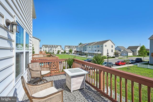 28 ELLA LN, Mount Holly, NJ 08060